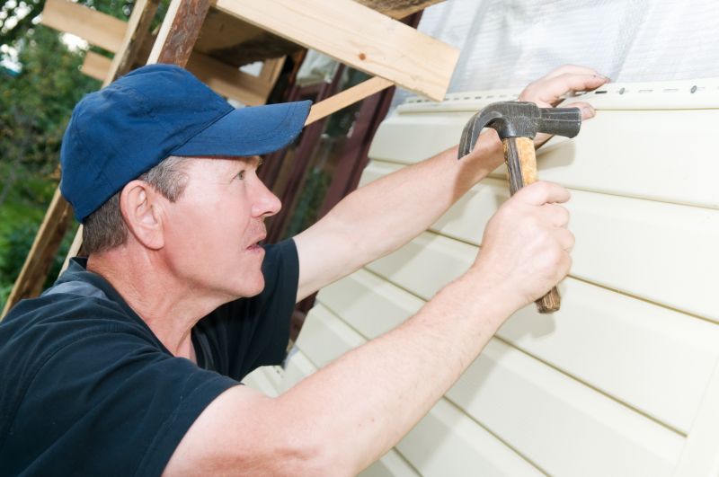 Top Siding Installation Companies in Carleton, MI